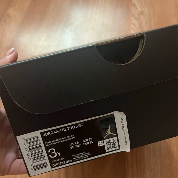 Jordan 4 retro - Picture 3 of 3